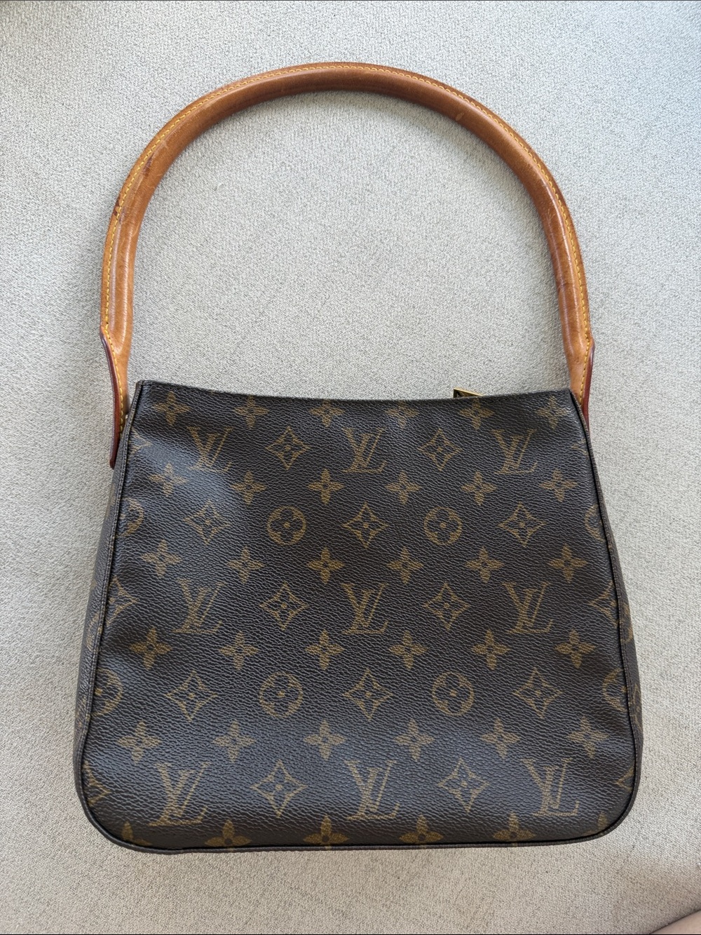 Authentic Louis Vuitton Looping bag MM